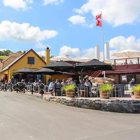 Сasa de vacaciones Standard With Small Kitchen, Gudhjem