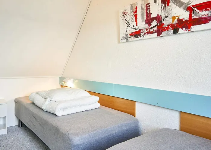 Standard With Small Kitchen, 古兹耶姆